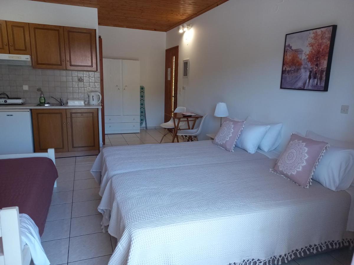 Marketos Apartments Svoronata Bagian luar foto