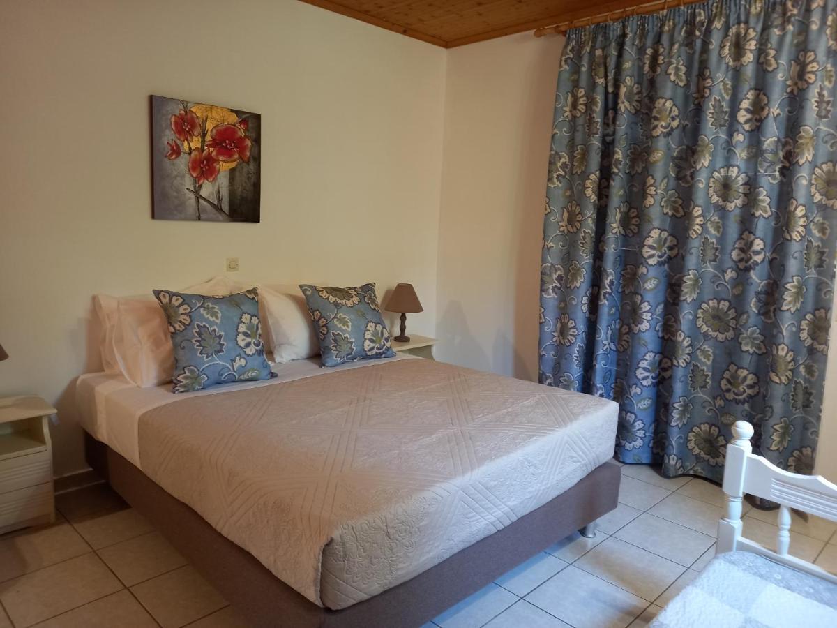 Marketos Apartments Svoronata Bagian luar foto