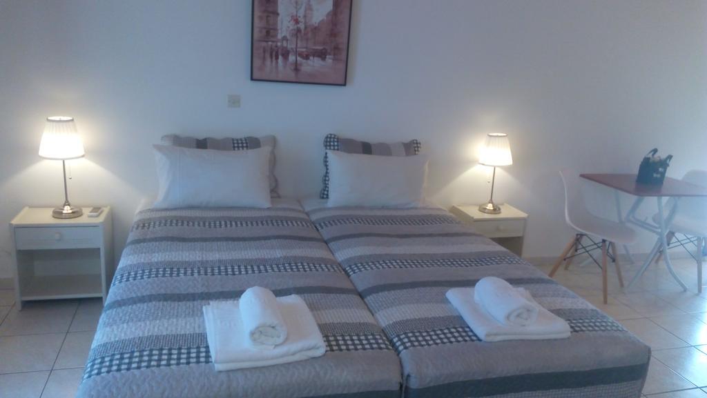 Marketos Apartments Svoronata Bagian luar foto