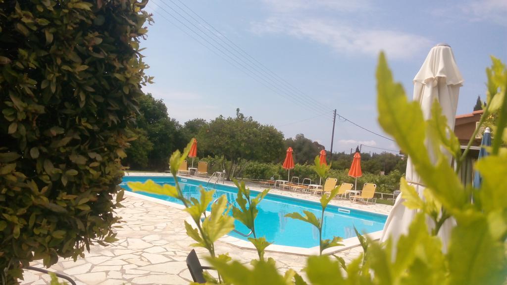 Marketos Apartments Svoronata Bagian luar foto